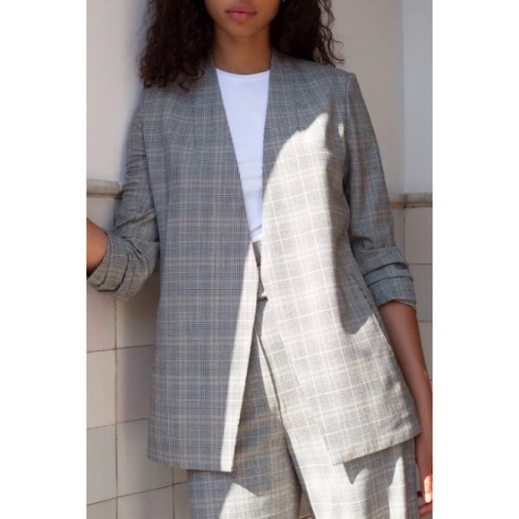 Aritzia Jackets & Blazers - Aritzia babaton power hip blazer grey plaid check